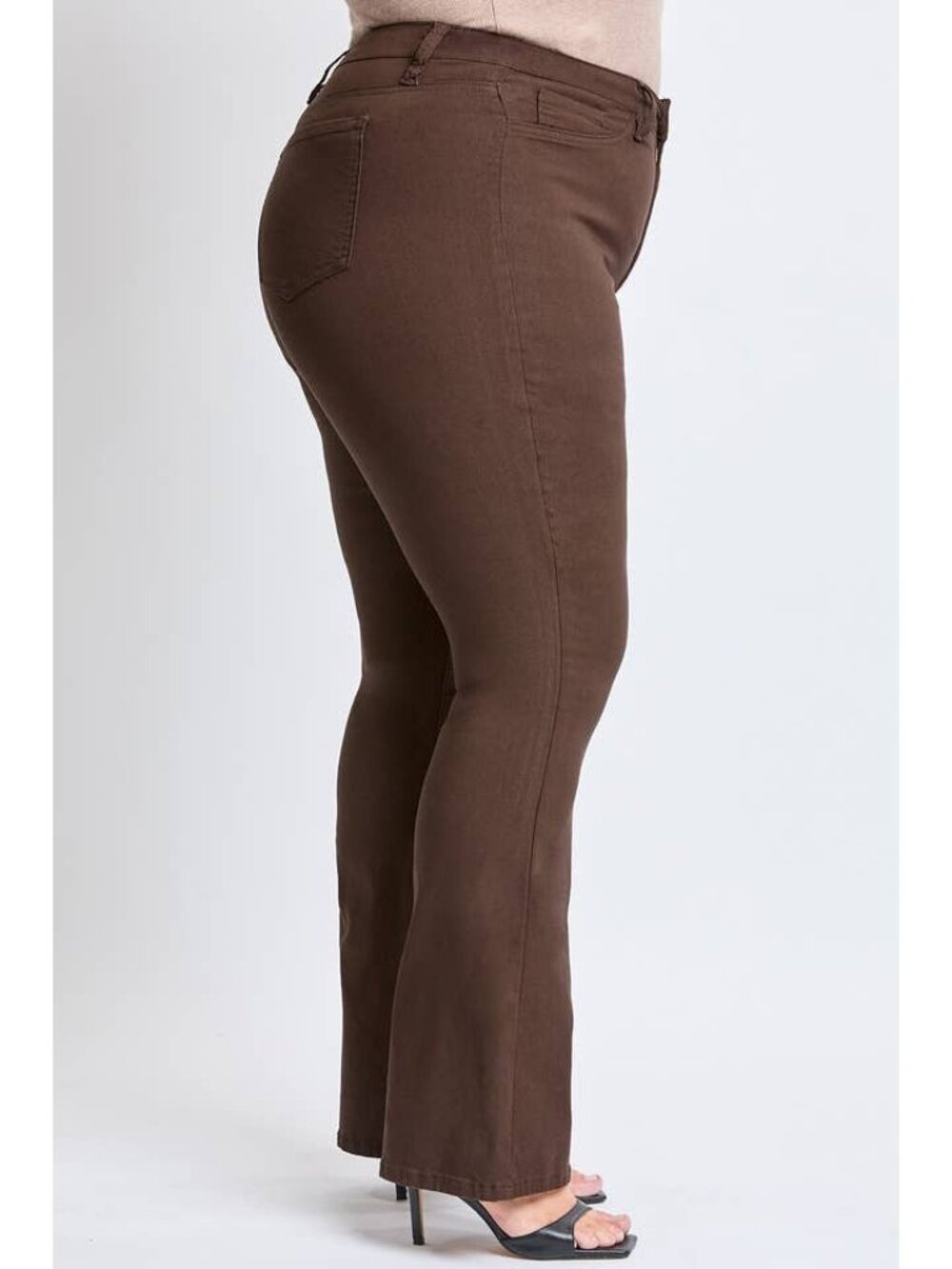 YMI Hyperstretch High Rise Flare Jeans Pants Cocoa Sz Medium New NWT